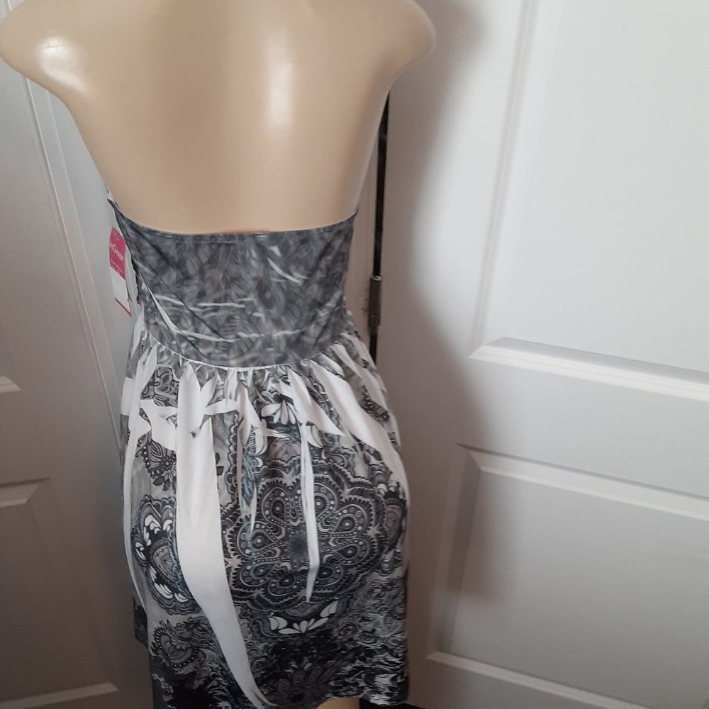 Y2K In Gear gray & white halter dress brown beads on halter - Picture 10 of 15